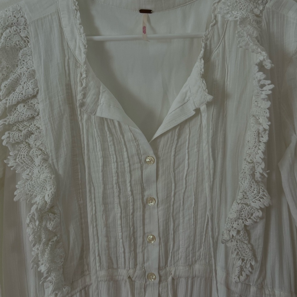 Free People White Long Sleeve Maxi Dress with Lace Trim - Picture 3 of 3